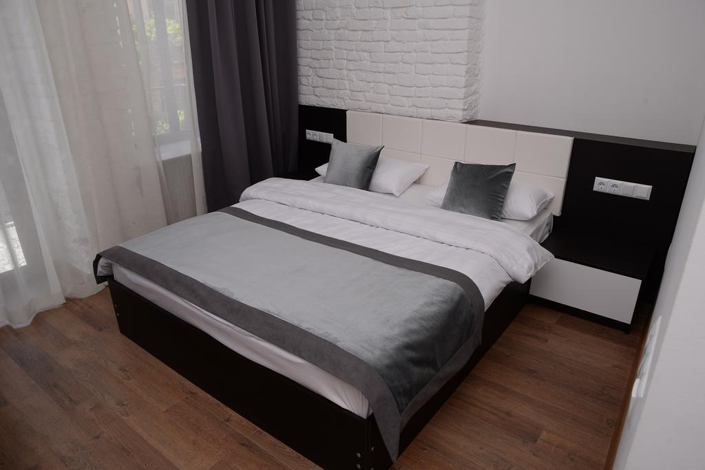 Guest House Gantiadi 바투미 외부 사진