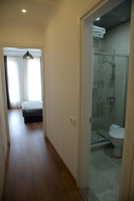 Guest House Gantiadi 바투미 외부 사진